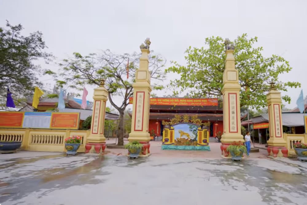 Truyền thuyết về Ông Hoàng Mười